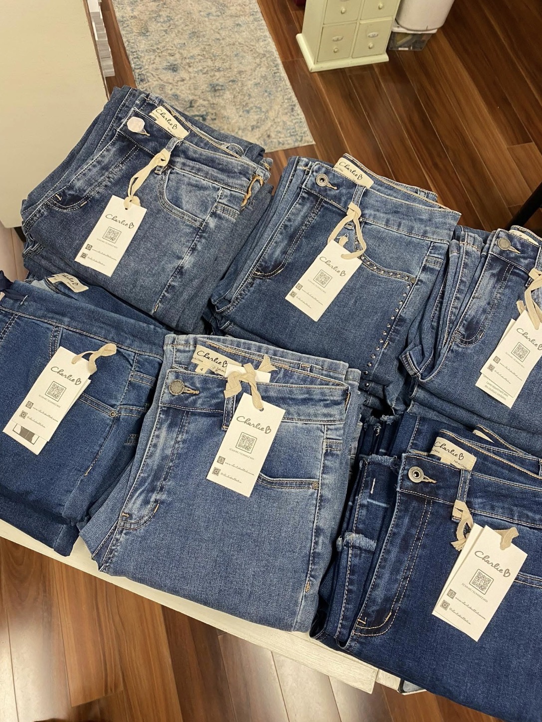 jeans display